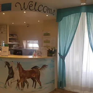 https://hotel-arco-romana.italymilanhotels.net